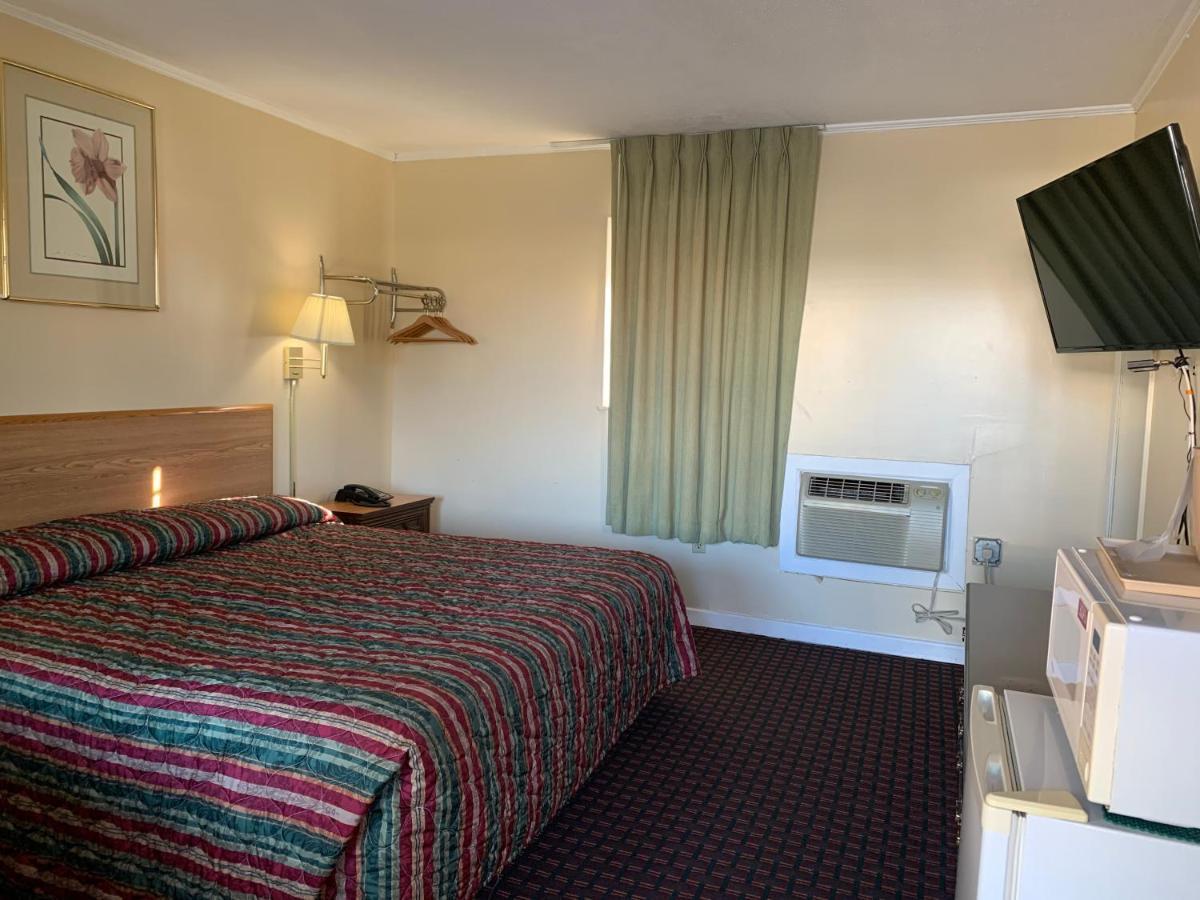 Regal Inn Clayton Ngoại thất bức ảnh